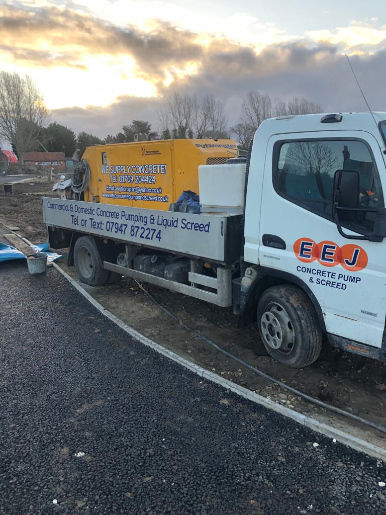 concrete pumping Sheffield line pump